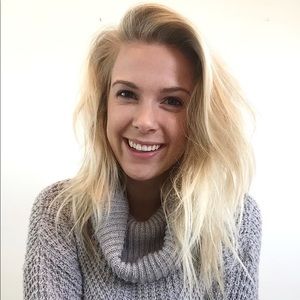 Meet your Posher, Maria